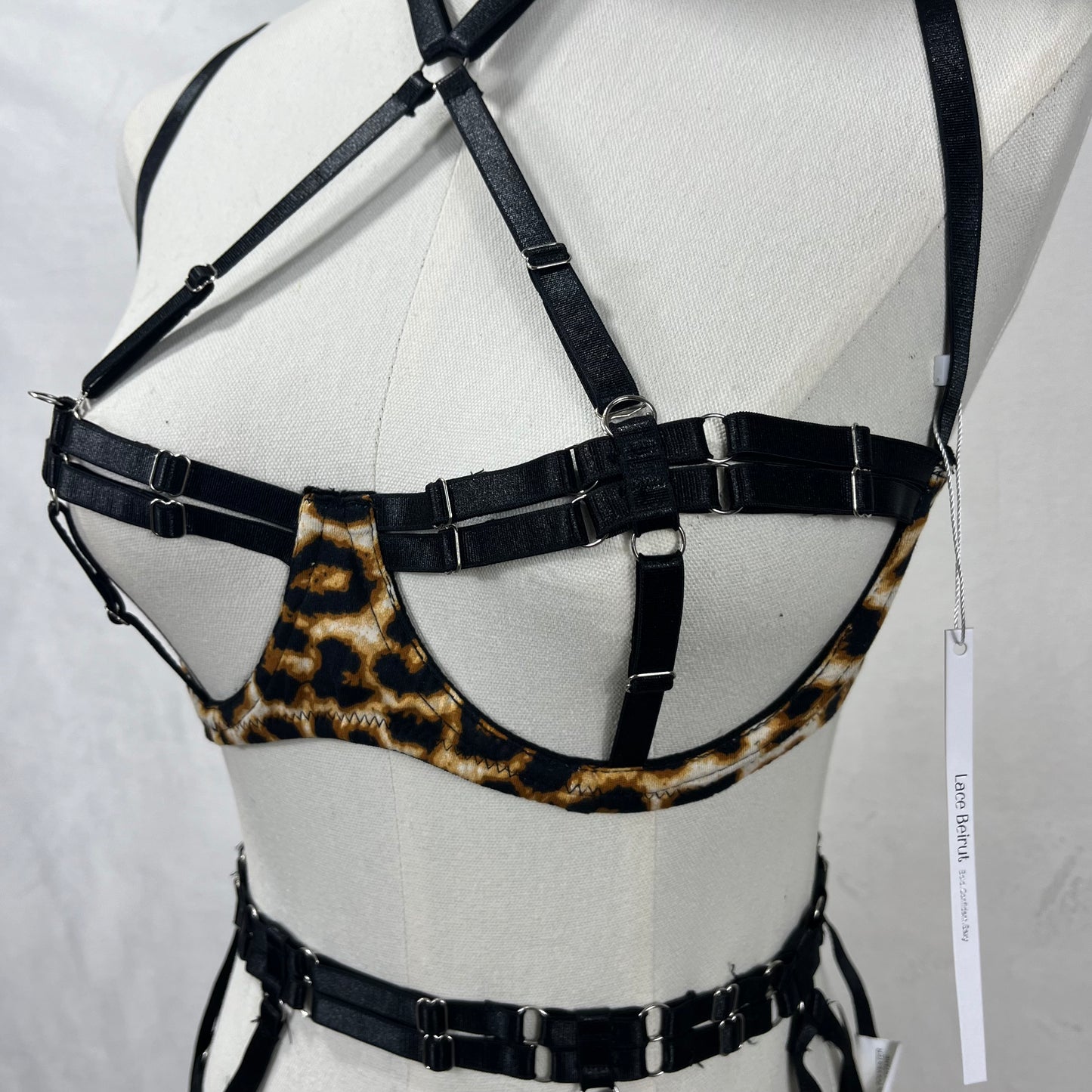 Yellow leopard set